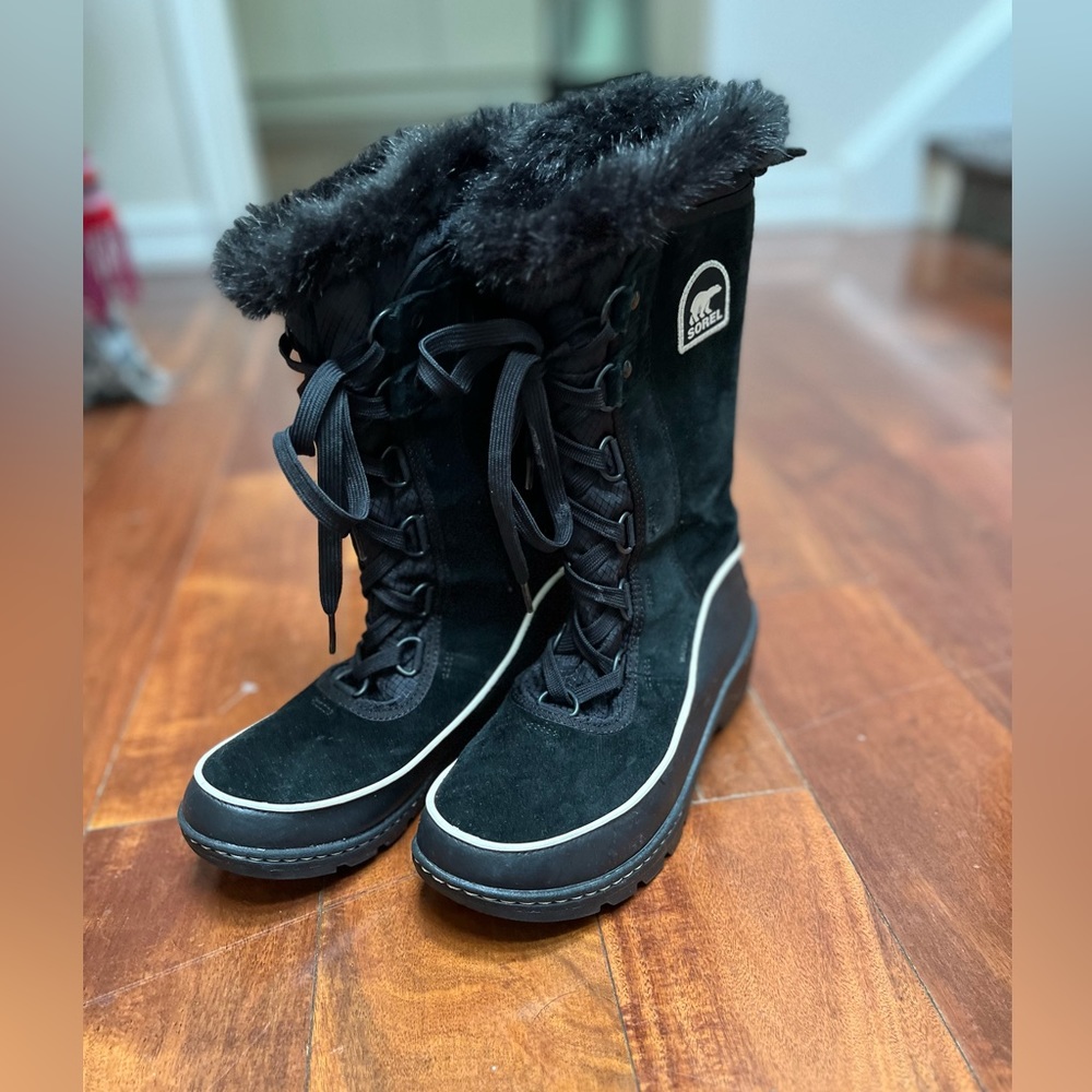 Sorel Tivoli III Tall Winter Fur Lined Suede Boots Size 6.5